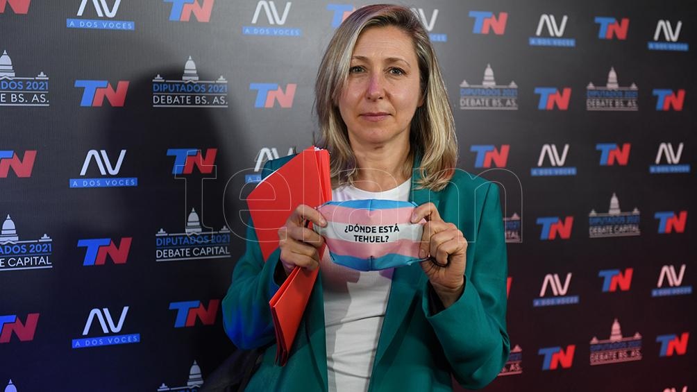 Bregman llegó con un barbijo alusivo preguntando, ¿dónde está Tehuel? (Foto: Maximiliano Luna).