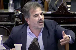 Cristian Ritondo esta noche en la sesión de la Cámara de Diputados