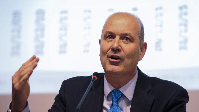 Federico Sturzenegger es uno de los ideólogos del DNU de desregulación de la economía.